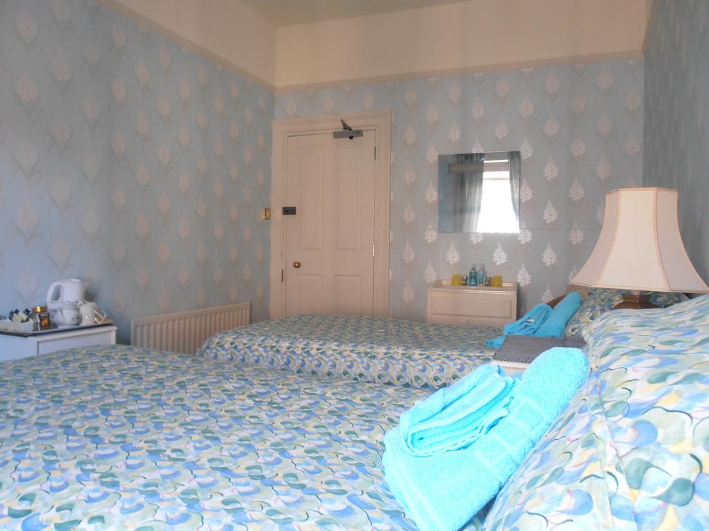 Riverside Guest House Morpeth Room photo